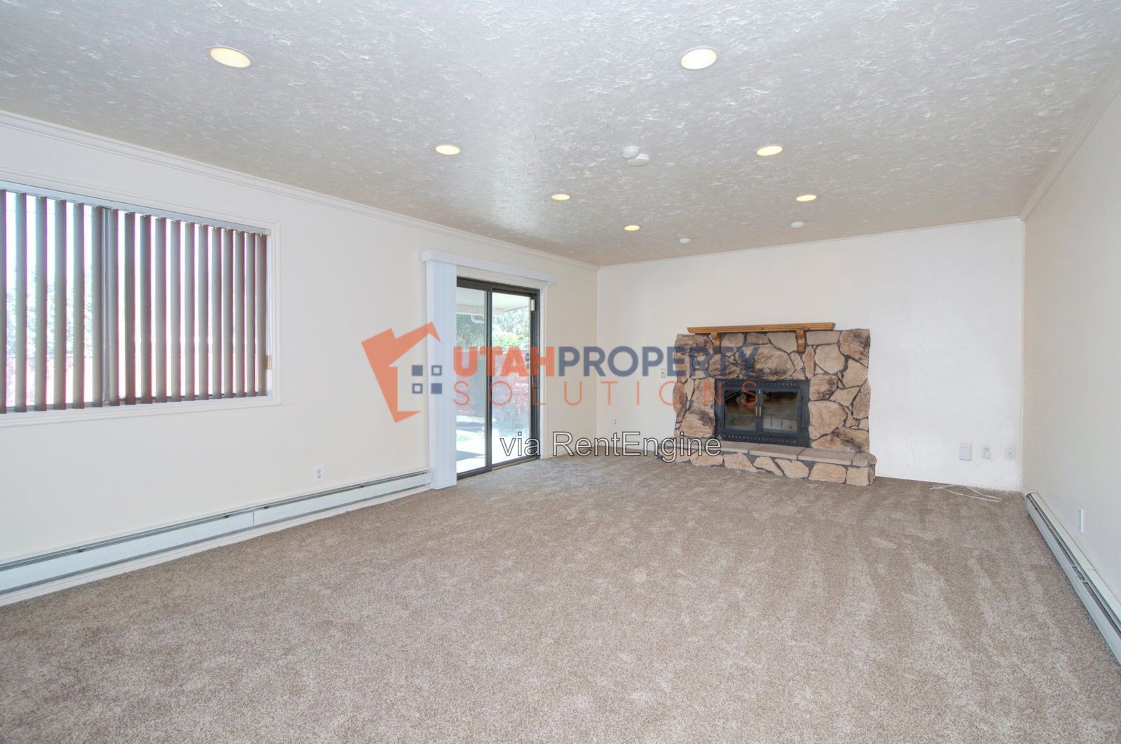 1532 West Dupont Avenue property image