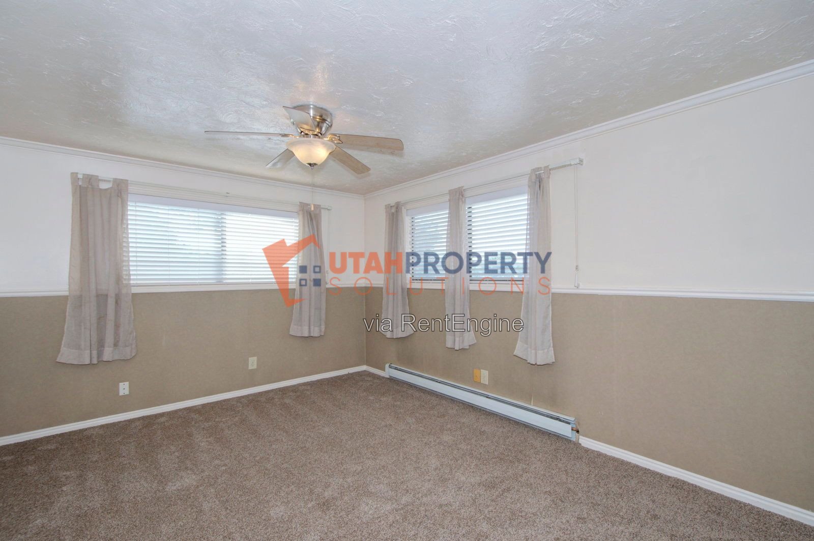 1532 West Dupont Avenue property image