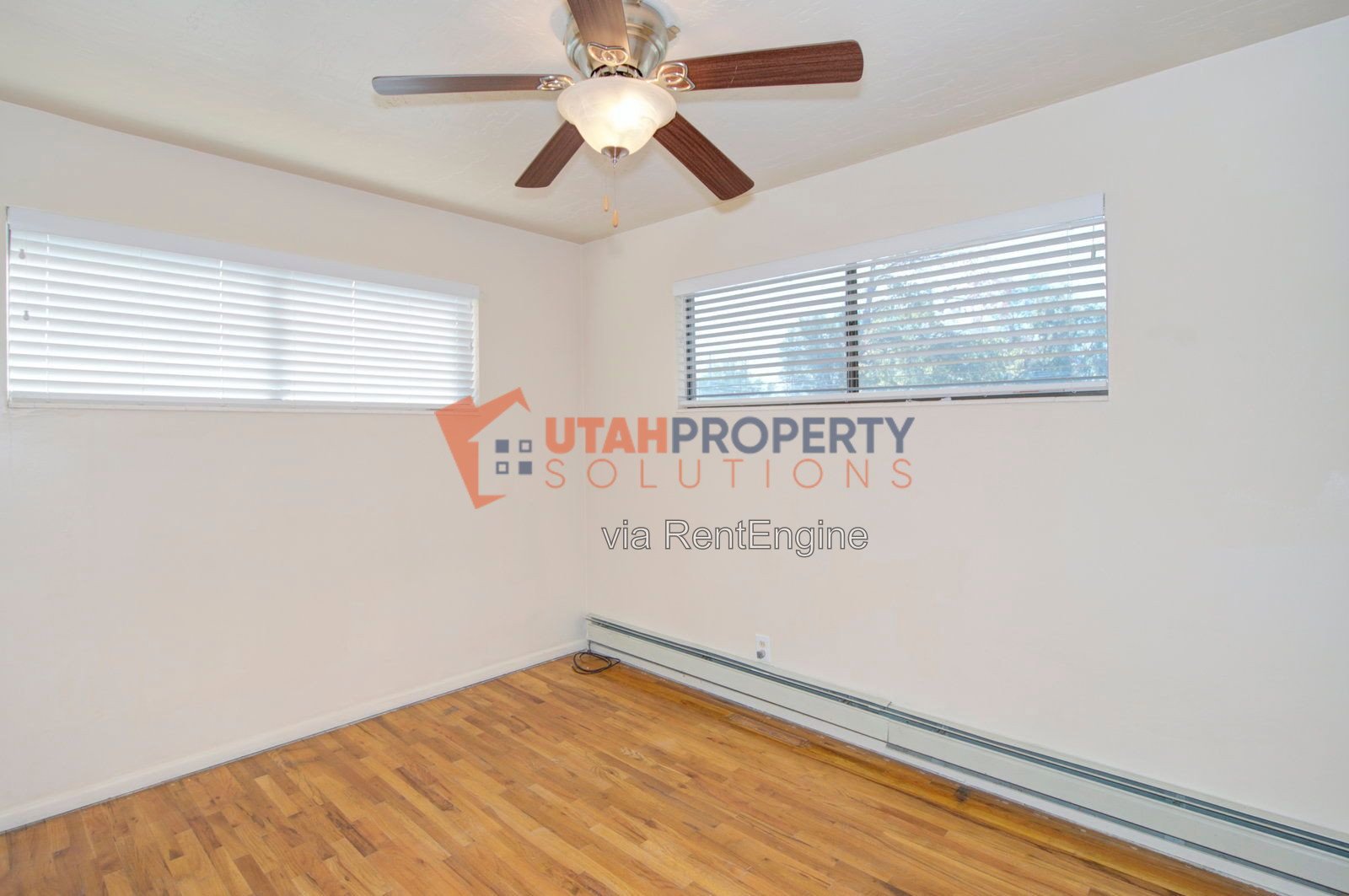 1532 West Dupont Avenue property image