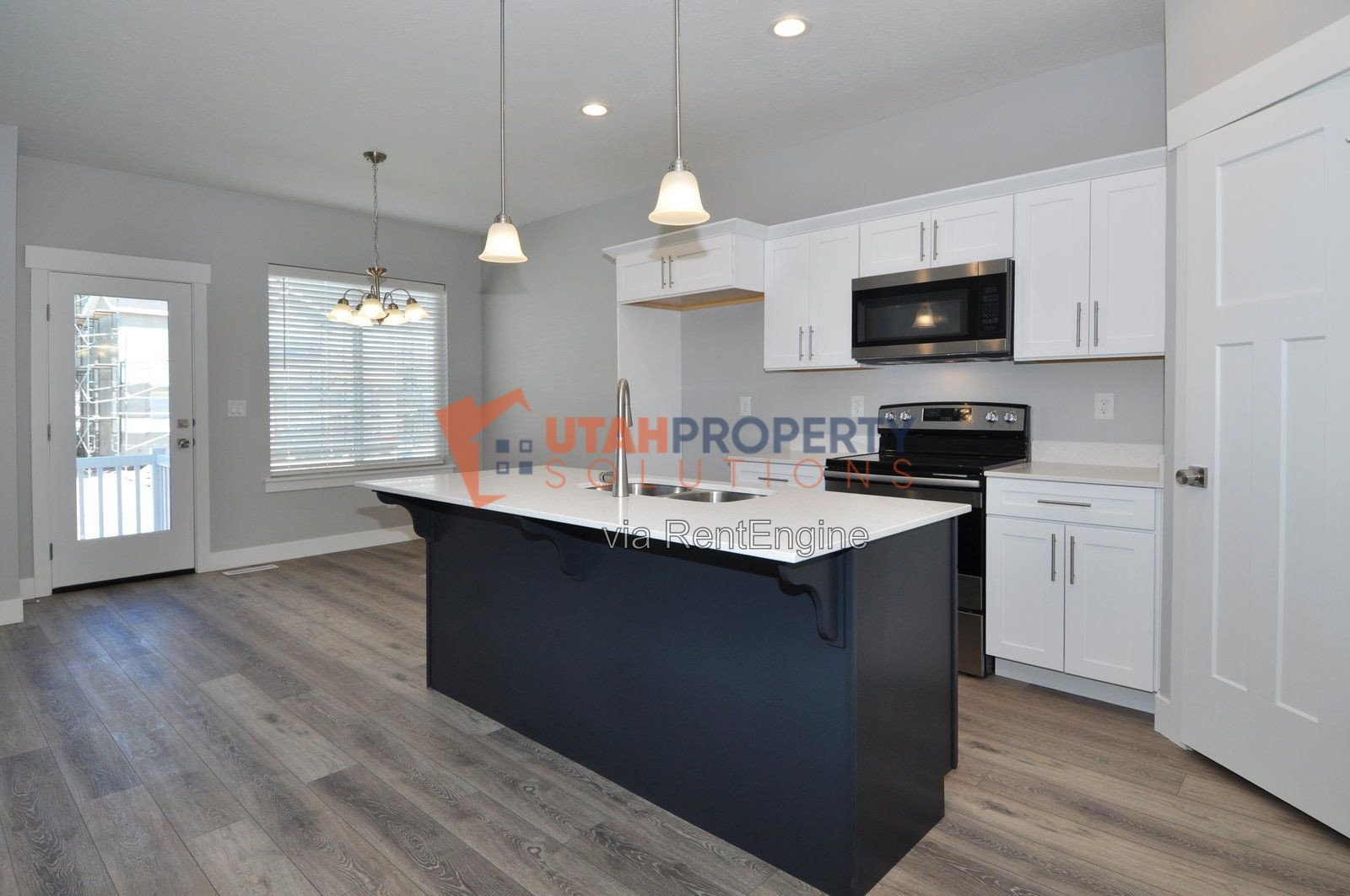 Beautiful Pet Friendly Home in Bluffdale! property image