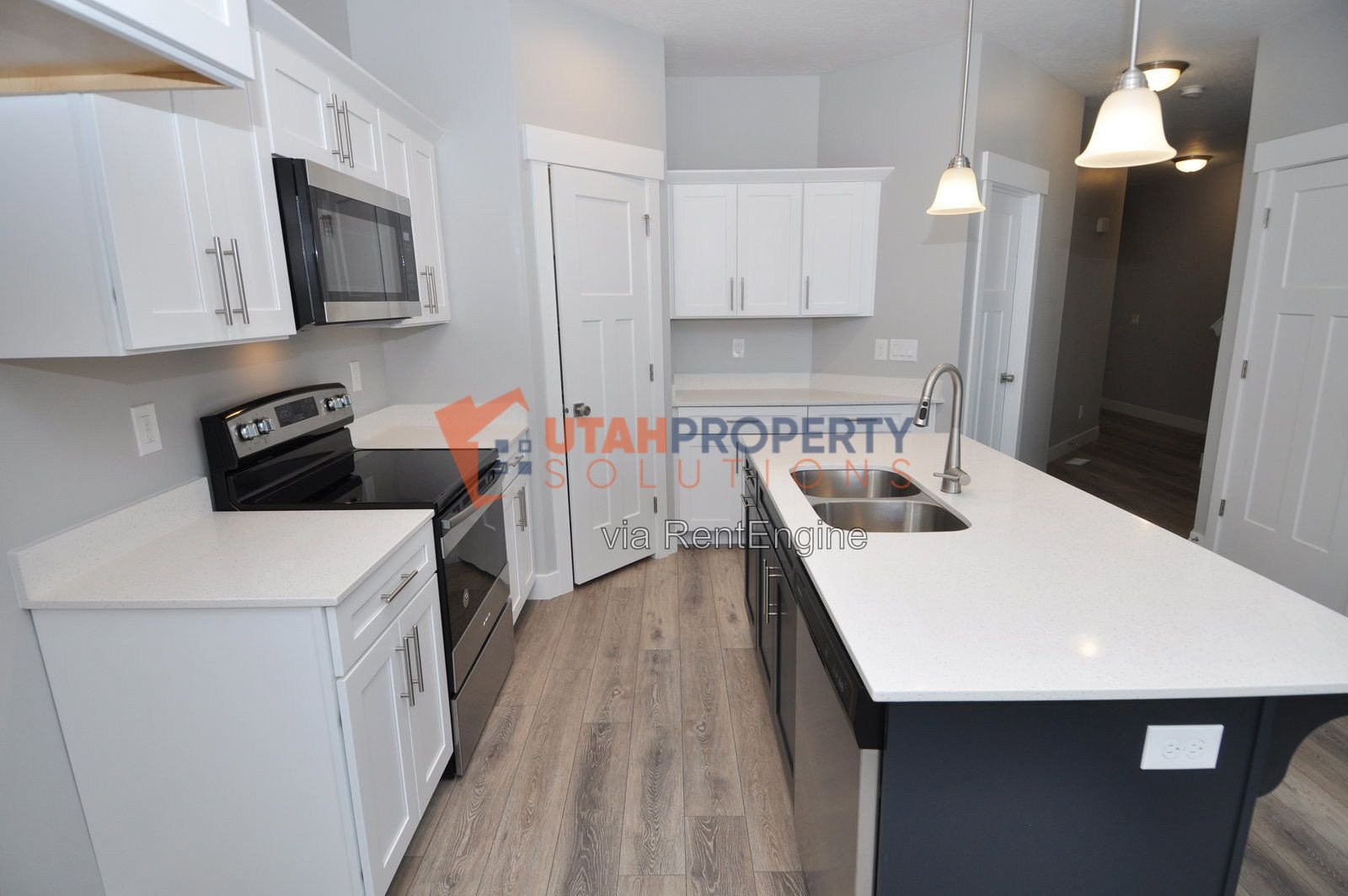 Beautiful Pet Friendly Home in Bluffdale! property image