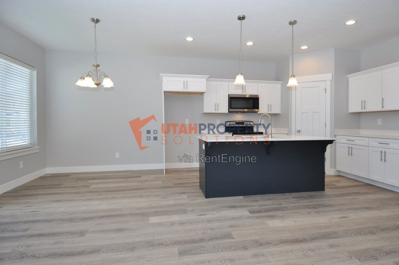 Beautiful Pet Friendly Home in Bluffdale! property image