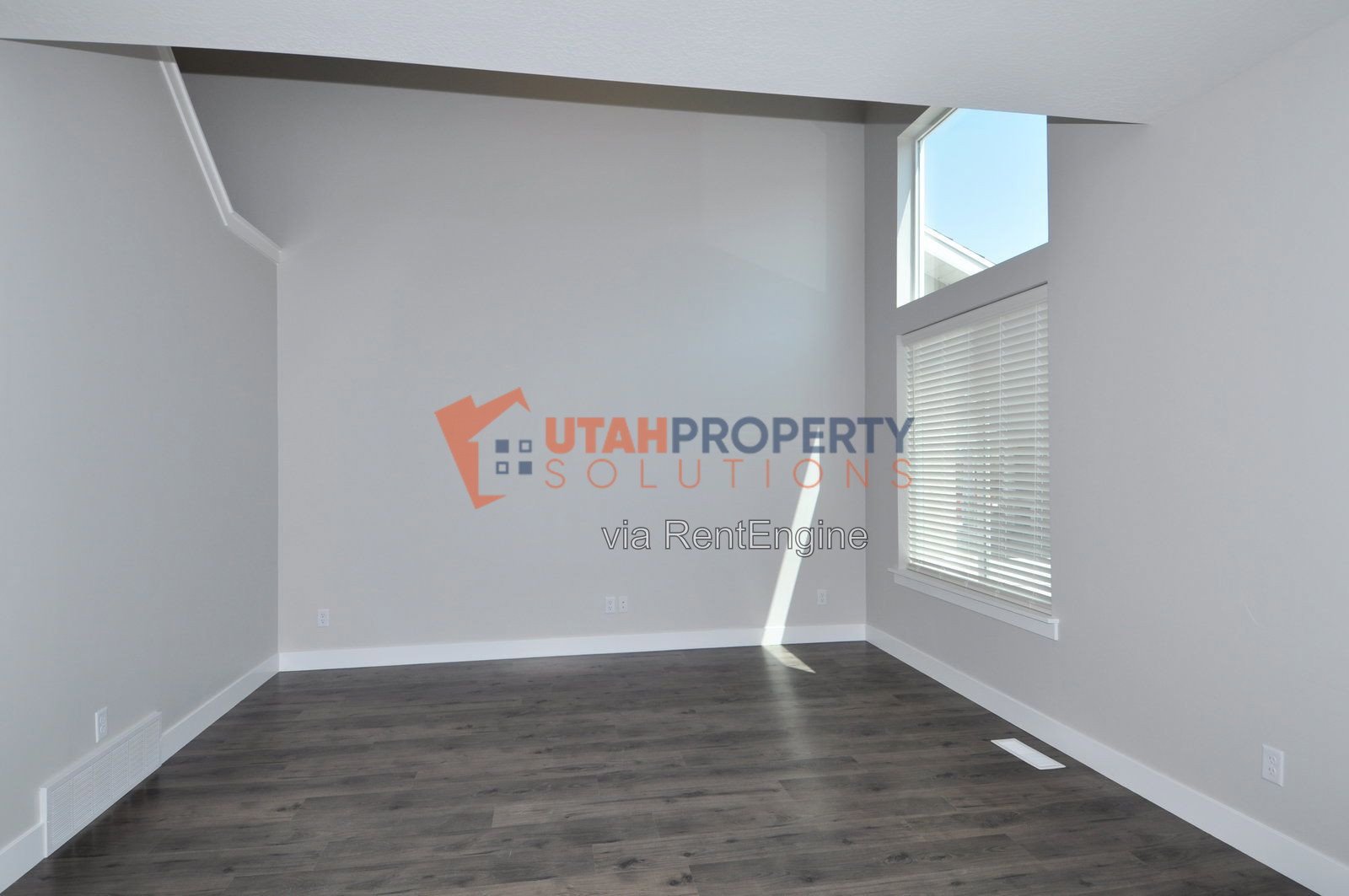 Beautiful Townhome in Bluffdale! property image