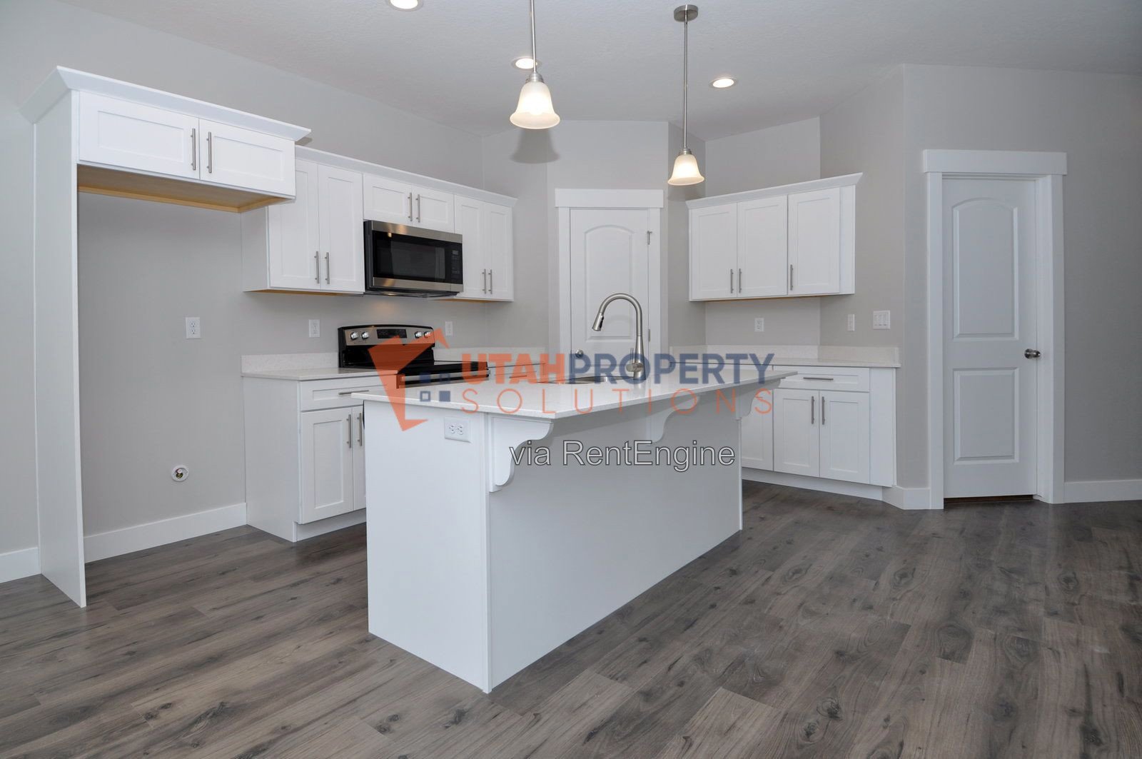 Beautiful Townhome in Bluffdale! property image