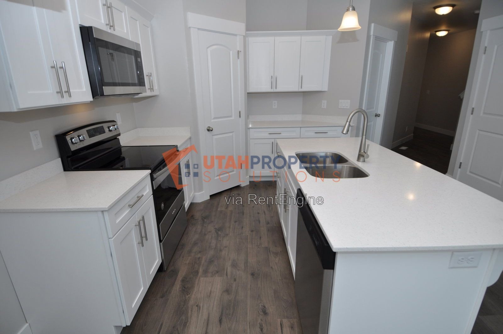 Beautiful Townhome in Bluffdale! property image