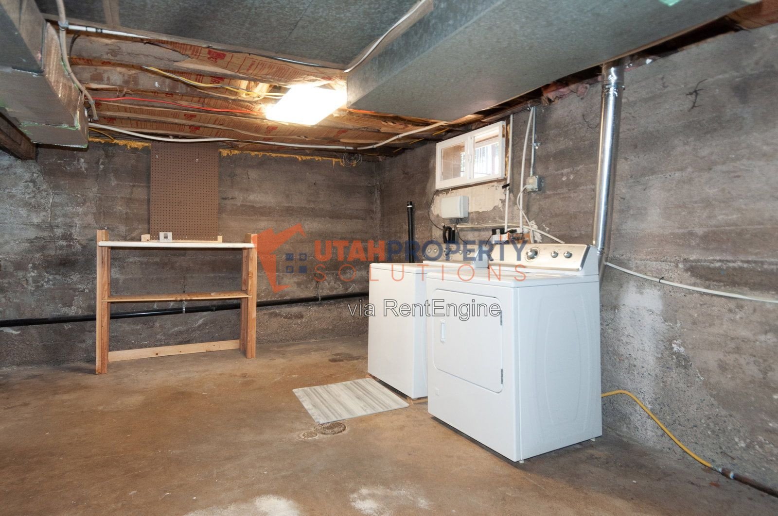 Beautiful Pet Friendly Home in Salt Lake! property image