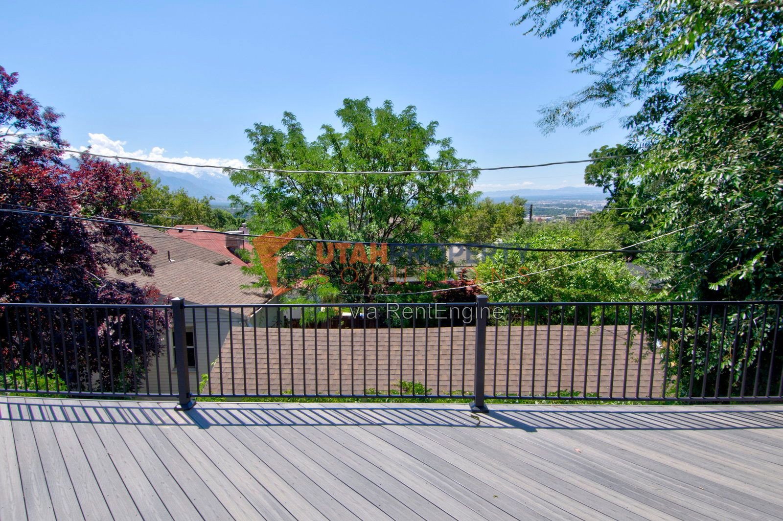 Beautiful Pet Friendly Home in Salt Lake! property image