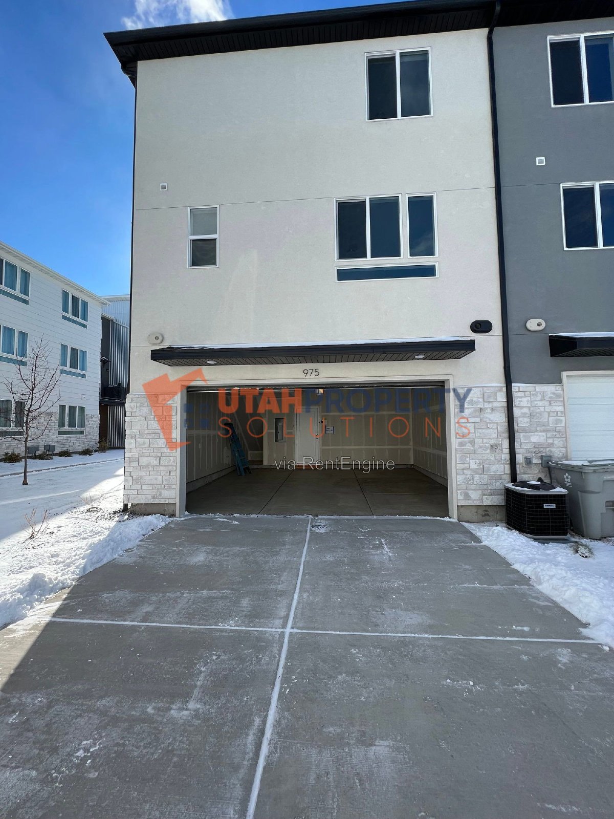 Pet Friendly End Unit Townhome in Rockwell Ranch! property image