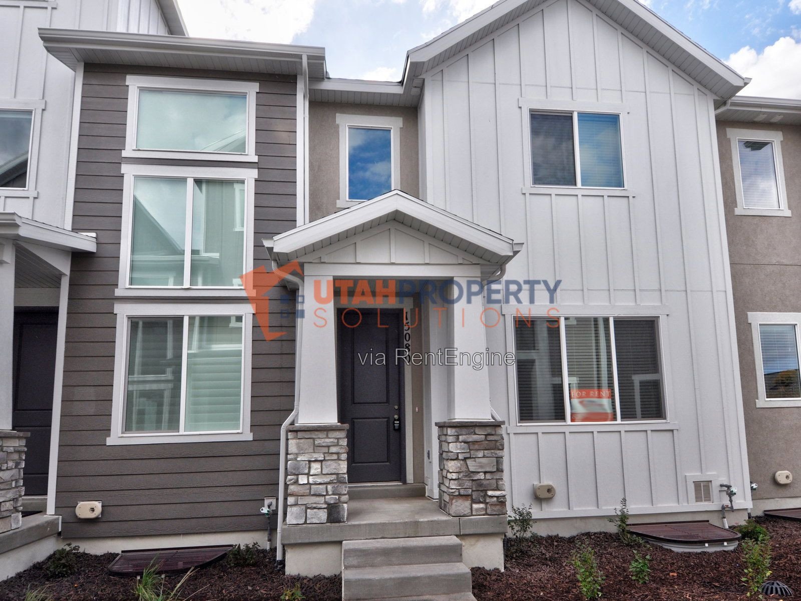 Gorgeous Pet friendly Townhome in Bluffdale! property image