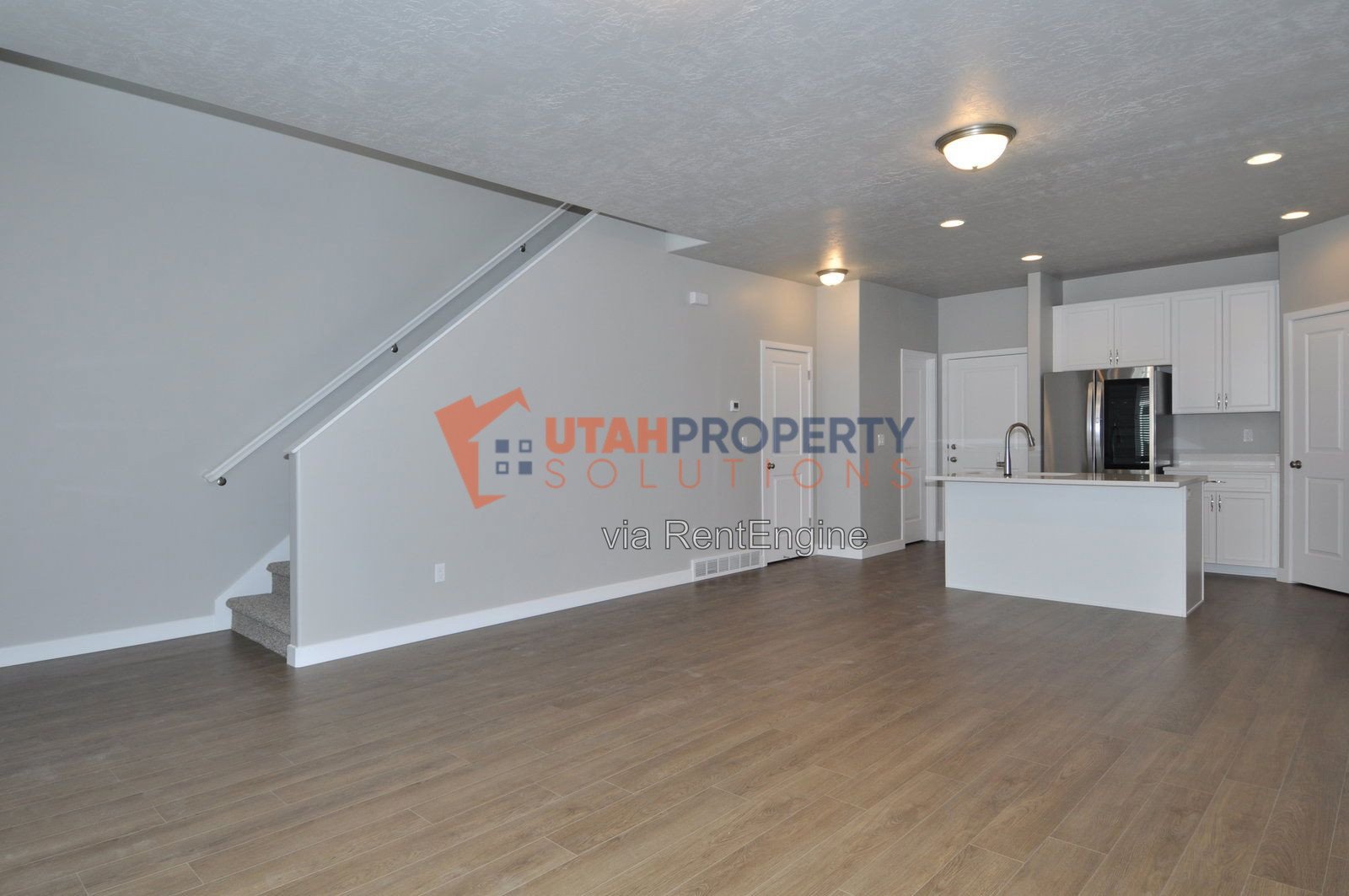 Gorgeous Pet friendly Townhome in Bluffdale! property image