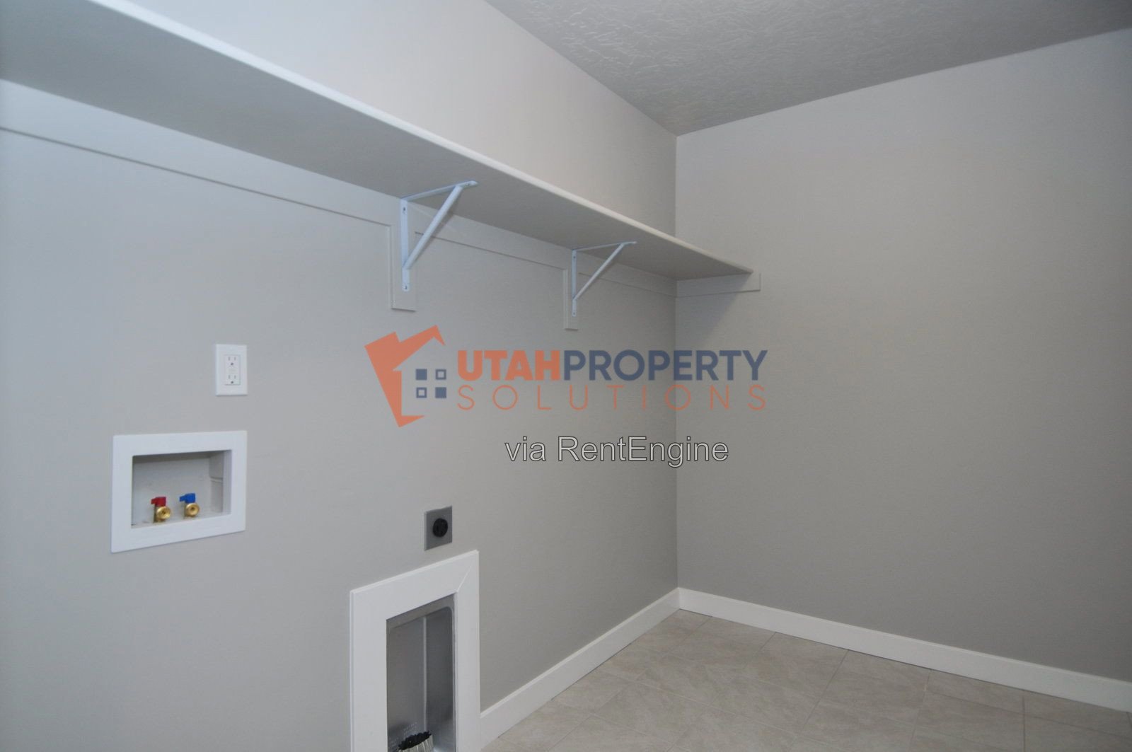 Gorgeous Pet friendly Townhome in Bluffdale! property image