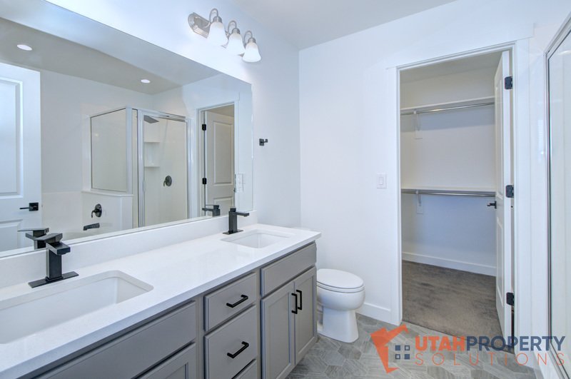 Fantastic Location! 3 Bedroom Townhome In Daybreak! property image