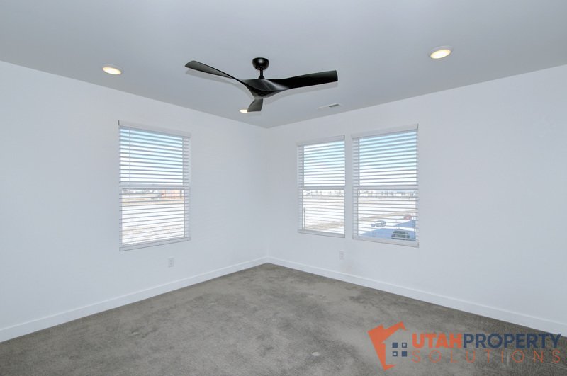 Fantastic Location! 3 Bedroom Townhome In Daybreak! property image