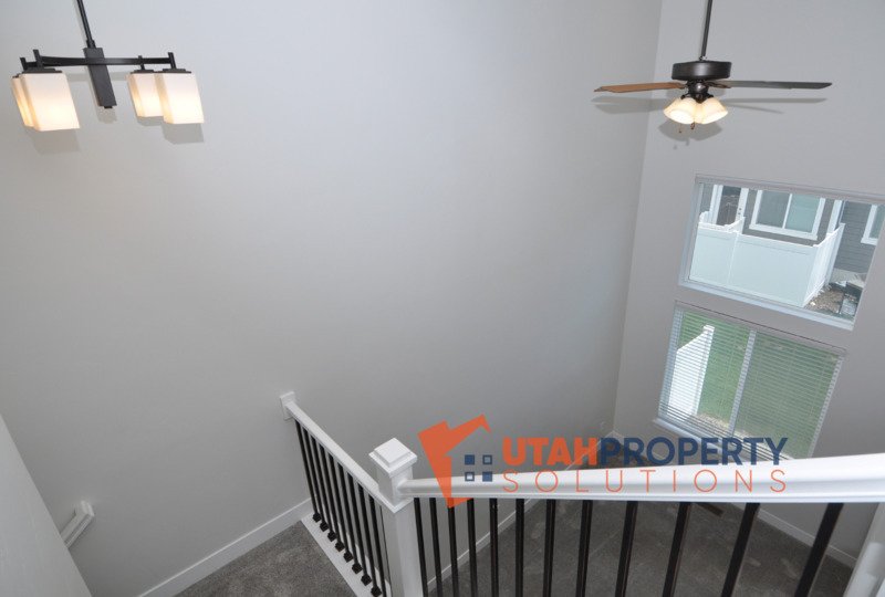 Beautiful Pet Friendly Townhome in Lehi! property image