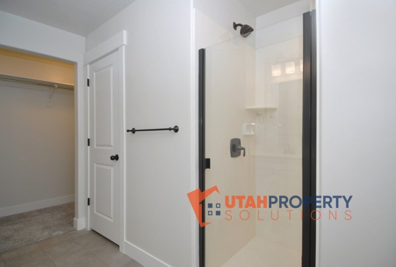 Beautiful Pet Friendly Townhome in Lehi! property image