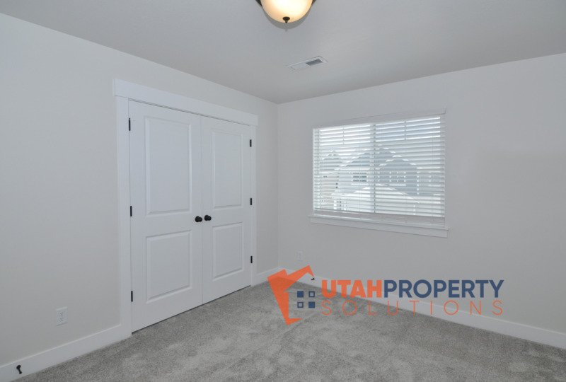 Beautiful Pet Friendly Townhome in Lehi! property image