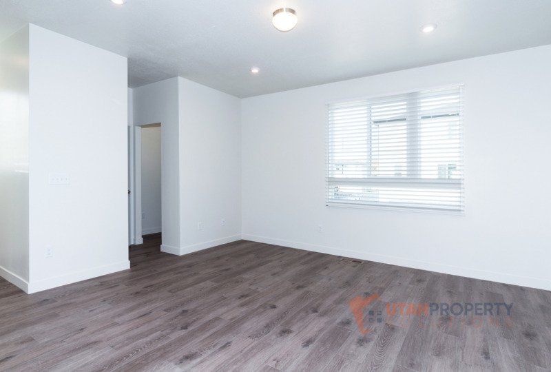 Beautiful End Unit in American Fork! property image