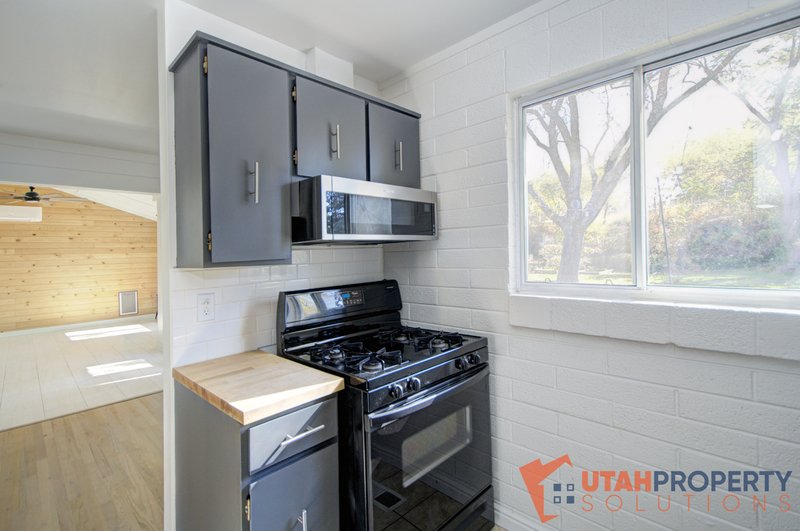 Fantastic Location! 3 Bedroom Rambler in Cottonwood Heights! property image