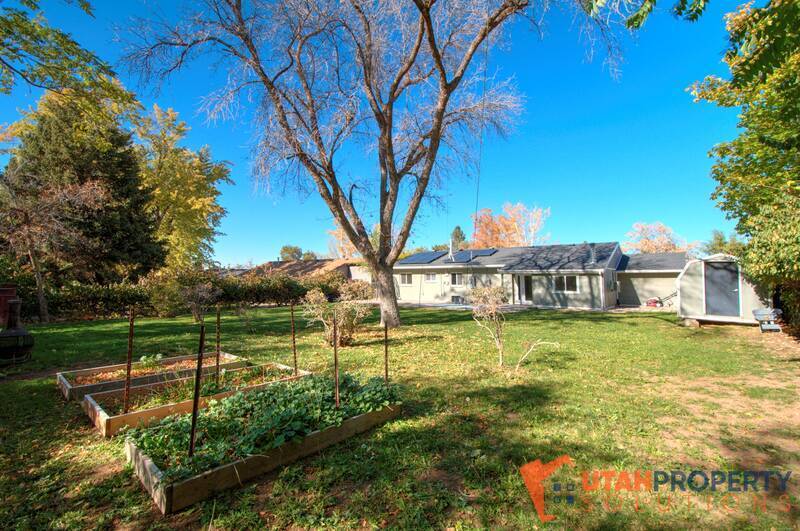 Fantastic Location! 3 Bedroom Rambler in Cottonwood Heights! property image