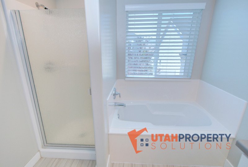 Beautiful, Pet Friendly Home In Herriman! property image