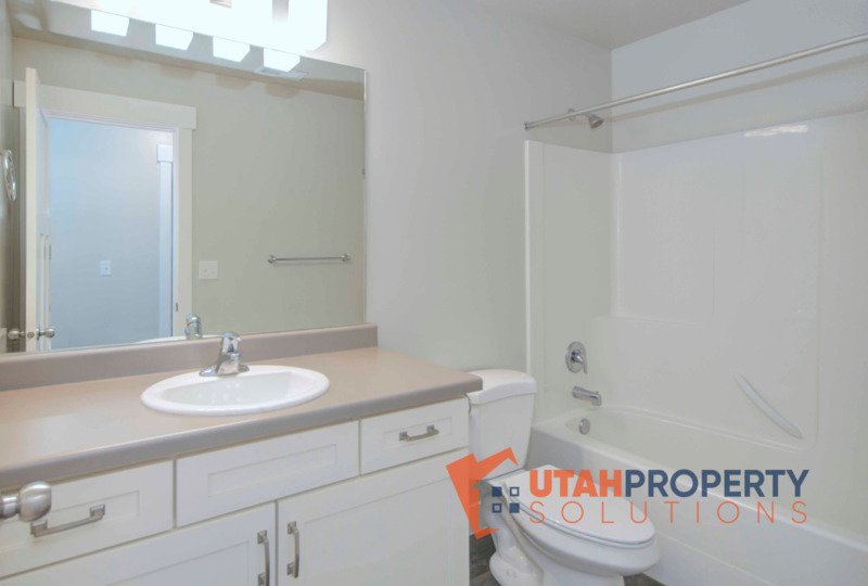 Beautiful, Pet Friendly Home In Herriman! property image