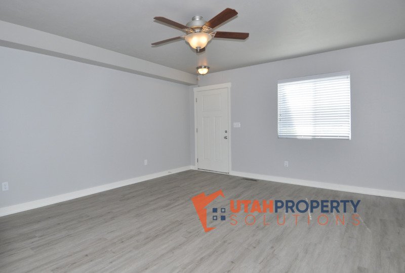 Pet Friendly Herriman Townhome Off the Corridor! property image