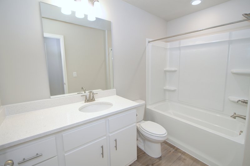 Contemporary 4 Bedroom Home in Saratoga Springs property image