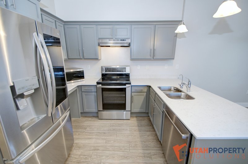 Pet-Friendly Unit in Vineyard! property image