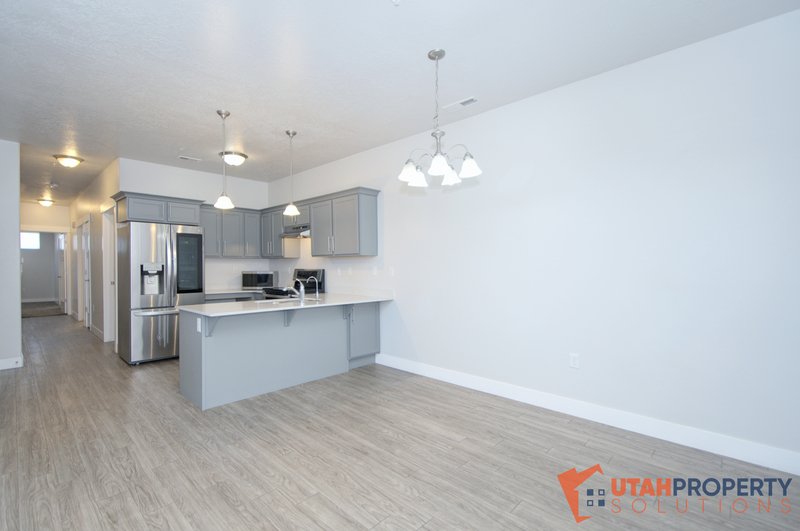 Pet-Friendly Unit in Vineyard! property image