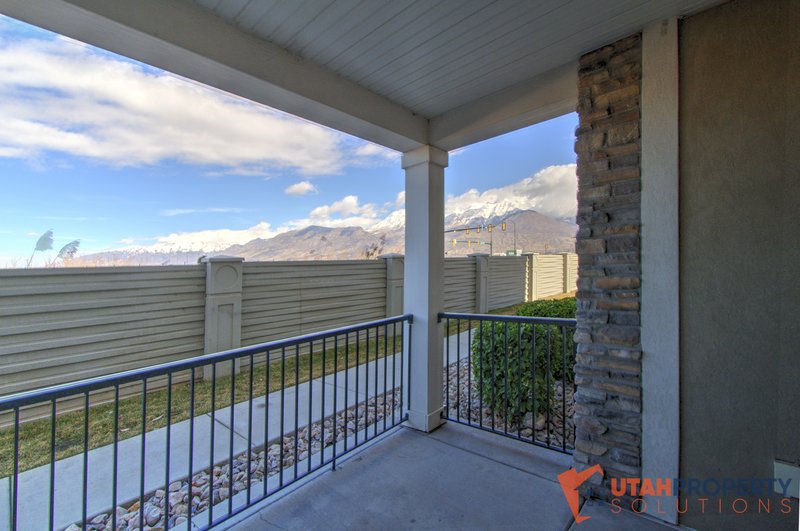 Pet-Friendly Unit in Vineyard! property image