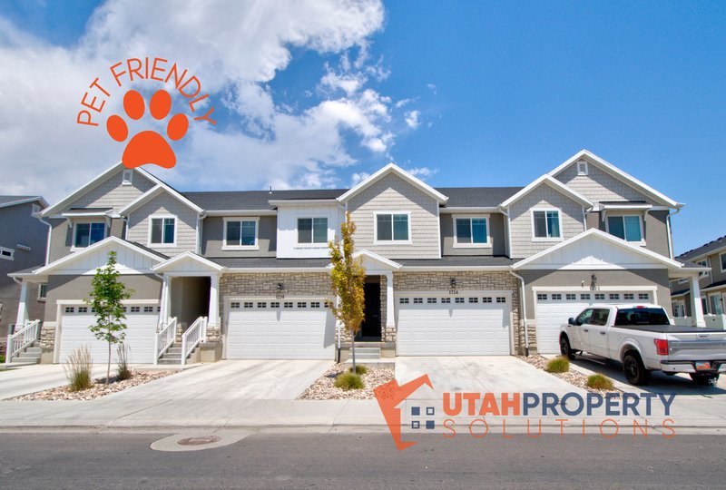 Pet Friendly Townhome in Saratoga Springs! property image