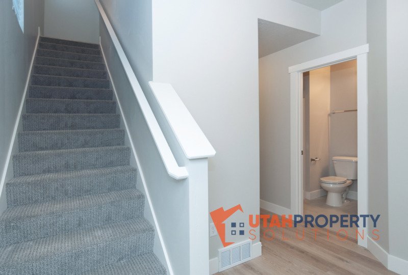 Pet-Friendly End Unit in Rockwell Ranch! property image