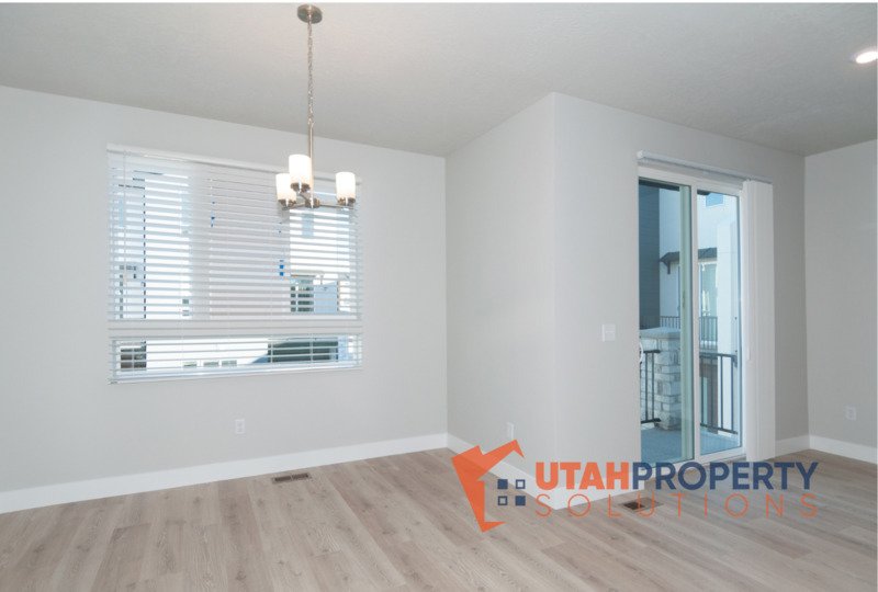 Pet-Friendly End Unit in Rockwell Ranch! property image