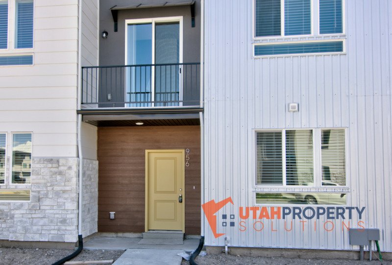 Pet-Friendly Townhome at Rockwell Ranch! property image