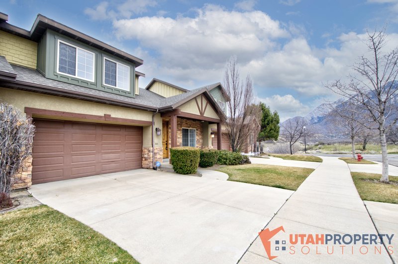 Amazing View!  4 Bedroom Overlooking Dimple Dell! property image