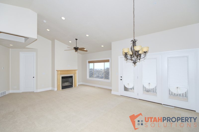 Amazing View!  4 Bedroom Overlooking Dimple Dell! property image