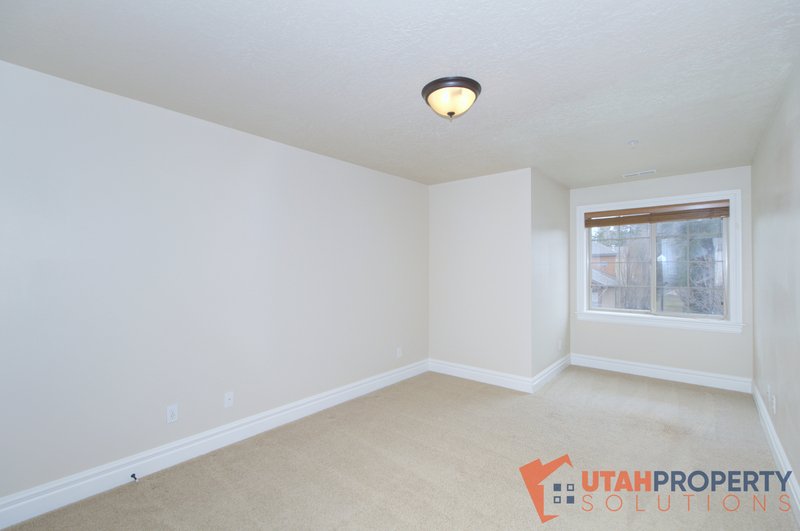 Amazing View!  4 Bedroom Overlooking Dimple Dell! property image