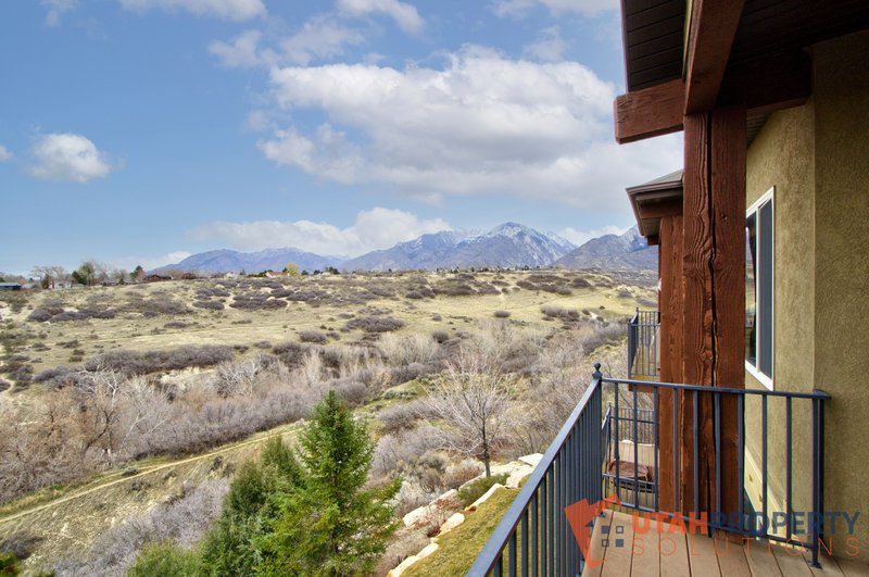 Amazing View!  4 Bedroom Overlooking Dimple Dell! property image