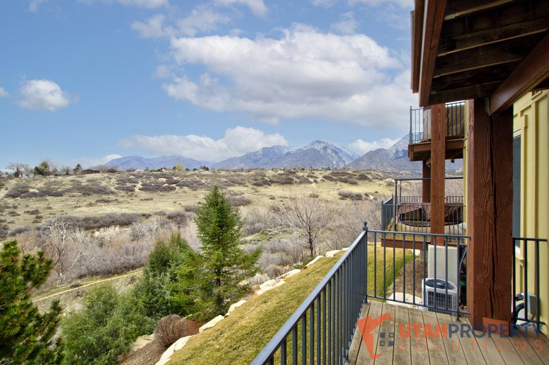 Amazing View!  4 Bedroom Overlooking Dimple Dell! property image