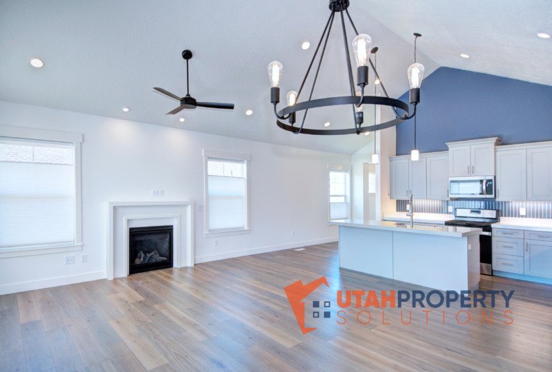 Beautiful, Pet Friendly Home in Murray! property image