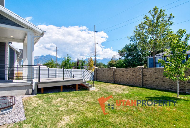 Beautiful, Pet Friendly Home in Murray! property image