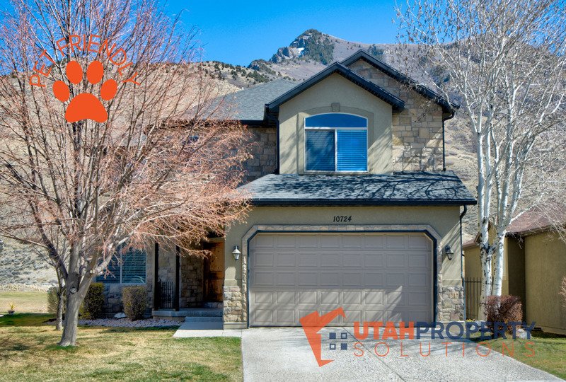 Beautiful, Pet Friendly Home in Cedar Hills! property image