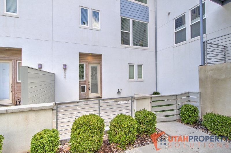 Beautiful 3 Bedroom Home in Daybreak property image