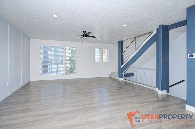 Beautiful 3 Bedroom Home in Daybreak property image