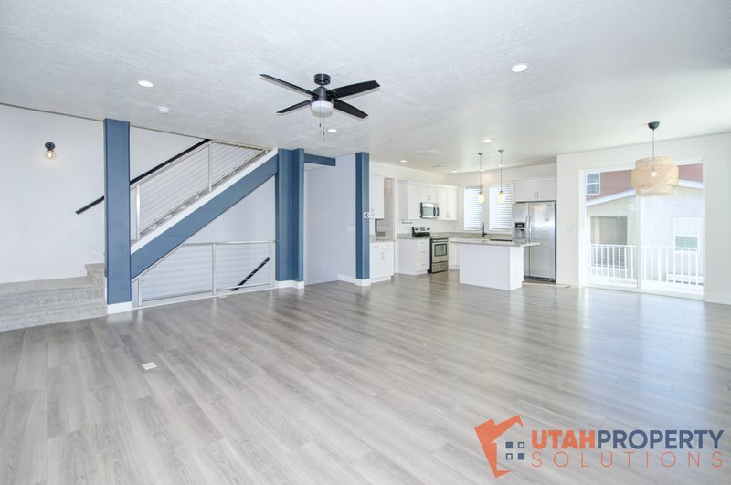 Beautiful 3 Bedroom Home in Daybreak property image