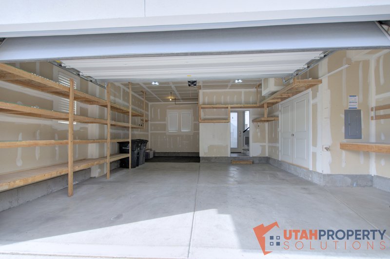 Beautiful 3 Bedroom Home in Daybreak property image