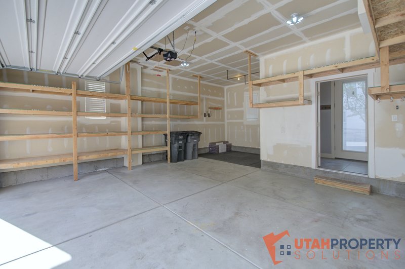 Beautiful 3 Bedroom Home in Daybreak property image