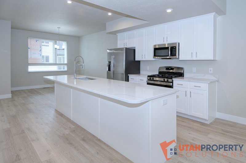 Beautiful Pet-Friendly Townhome at Rockwell Ranch! property image