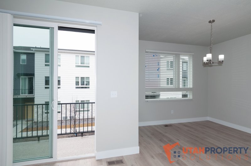 Beautiful Pet-Friendly Townhome at Rockwell Ranch! property image