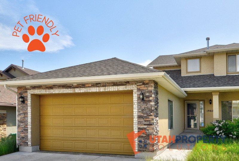 Beautiful, Pet Friendly Home in Lehi! property image